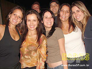 Happy Hour e música a vivo no Central Moema Happy Hour e música a vivo no Central Moema