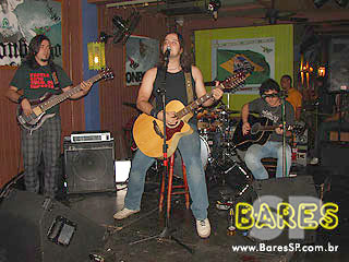 Noite de sábado no Açaí Praia Noite de sábado no Açaí Praia