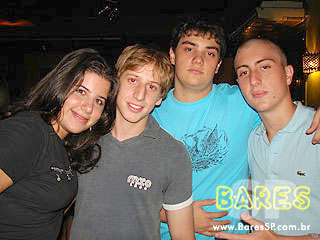 Noite de sábado no Açaí Praia Noite de sábado no Açaí Praia