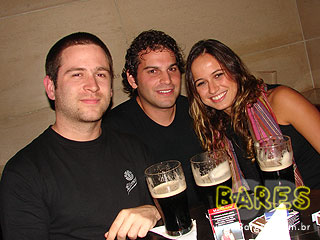 Festa Saint Patrick s Day no Drake s Bar e Deck Festa Saint Patrick s Day no Drake s Bar e Deck