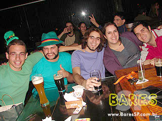 Festa Saint Patrick s Day no Drake s Bar e Deck Festa Saint Patrick s Day no Drake s Bar e Deck