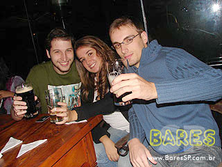 Festa Saint Patrick s Day no Drake s Bar e Deck Festa Saint Patrick s Day no Drake s Bar e Deck