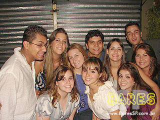 Saturday Nighty no Unha de Gato Saturday Nighty no Unha de Gato