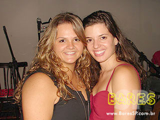 Saturday Nighty no Unha de Gato Saturday Nighty no Unha de Gato