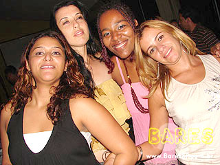 Pagode com amigos no Unha de gato Pagode com amigos no Unha de gato