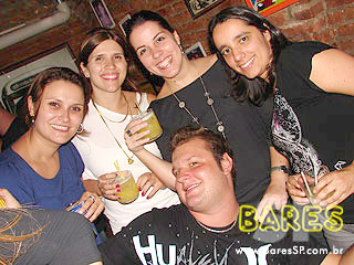 Pagode com amigos no Unha de gato Pagode com amigos no Unha de gato