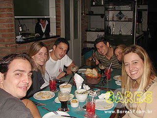 Thiago Ribeiro se apresenta no Bar Balangas Thiago Ribeiro se apresenta no Bar Balangas