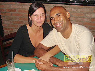 Thiago Ribeiro se apresenta no Bar Balangas Thiago Ribeiro se apresenta no Bar Balangas