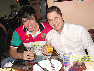 Circuito Bavaria Premium com Stand Up de comédia no Favela Vila Olímpia Circuito Bavaria Premium com Stand Up de comédia no Favela Vila Olímpia