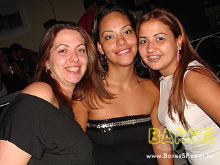 Grupo Nossa Poesia e Um Sonho a Mais na Cervejada Universitária do Kamaroty Music Grupo Nossa Poesia e Um Sonho a Mais na Cervejada Universitária do Kamaroty Music