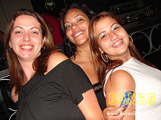 Grupo Nossa Poesia e Um Sonho a Mais na Cervejada Universitária do Kamaroty Music Grupo Nossa Poesia e Um Sonho a Mais na Cervejada Universitária do Kamaroty Music