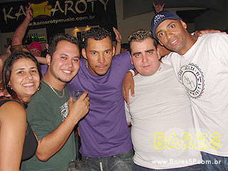 Grupo Nossa Poesia e Um Sonho a Mais na Cervejada Universitária do Kamaroty Music Grupo Nossa Poesia e Um Sonho a Mais na Cervejada Universitária do Kamaroty Music