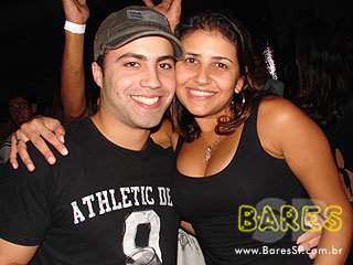 Grupo Nossa Poesia e Um Sonho a Mais na Cervejada Universitária do Kamaroty Music Grupo Nossa Poesia e Um Sonho a Mais na Cervejada Universitária do Kamaroty Music