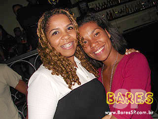 Grupo Nossa Poesia e Um Sonho a Mais na Cervejada Universitária do Kamaroty Music Grupo Nossa Poesia e Um Sonho a Mais na Cervejada Universitária do Kamaroty Music