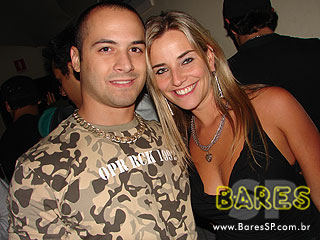 Grupo Nossa Poesia e Um Sonho a Mais na Cervejada Universitária do Kamaroty Music Grupo Nossa Poesia e Um Sonho a Mais na Cervejada Universitária do Kamaroty Music