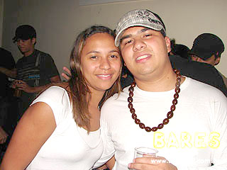 Grupo Nossa Poesia e Um Sonho a Mais na Cervejada Universitária do Kamaroty Music Grupo Nossa Poesia e Um Sonho a Mais na Cervejada Universitária do Kamaroty Music