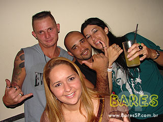 Grupo Nossa Poesia e Um Sonho a Mais na Cervejada Universitária do Kamaroty Music Grupo Nossa Poesia e Um Sonho a Mais na Cervejada Universitária do Kamaroty Music