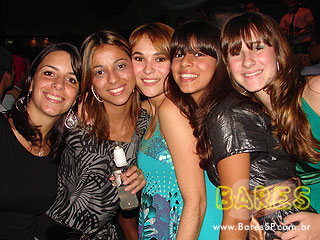 Grupo Nossa Poesia e Um Sonho a Mais na Cervejada Universitária do Kamaroty Music Grupo Nossa Poesia e Um Sonho a Mais na Cervejada Universitária do Kamaroty Music