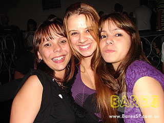 Grupo Nossa Poesia e Um Sonho a Mais na Cervejada Universitária do Kamaroty Music Grupo Nossa Poesia e Um Sonho a Mais na Cervejada Universitária do Kamaroty Music