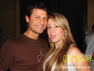 Noite de Hip Hop e House no Authentic 405 Noite de Hip Hop e House no Authentic 405