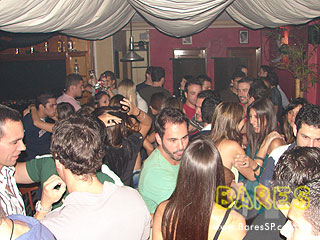 Sexta animada no Authentic 405 Sexta animada no Authentic 405