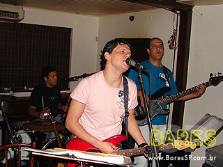 Happy Hour e banda Velotrol no 6:01 Bar Happy Hour e banda Velotrol no 6:01 Bar