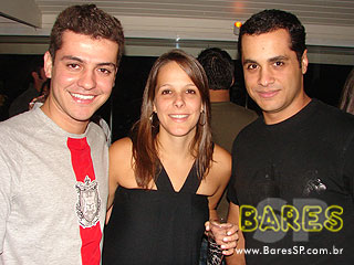 Happy Hour e banda Velotrol no 6:01 Bar Happy Hour e banda Velotrol no 6:01 Bar