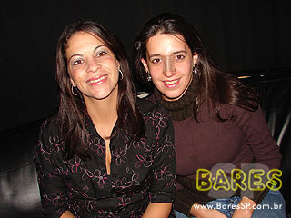 Noite animada no Authentic Noite animada no Authentic