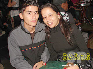 Noite animada no Authentic Noite animada no Authentic