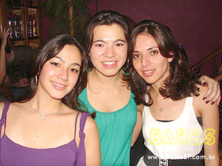 Noite animada no Authentic Noite animada no Authentic