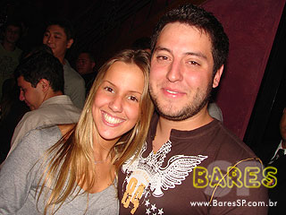 Noite animada no Authentic Noite animada no Authentic