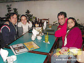 Thiago Ribeiro se apresenta no Bar Balangas Thiago Ribeiro se apresenta no Bar Balangas