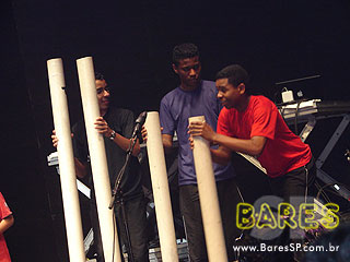 'Dream Fashion Tour' com Marcelo D2, NX Zero e Capital Inicial na Via Funchal 'Dream Fashion Tour' com Marcelo D2, NX Zero e Capital Inicial na Via Funchal