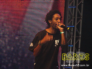 'Dream Fashion Tour' com Marcelo D2, NX Zero e Capital Inicial na Via Funchal 'Dream Fashion Tour' com Marcelo D2, NX Zero e Capital Inicial na Via Funchal