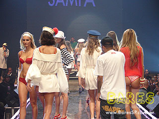 'Dream Fashion Tour' com Marcelo D2, NX Zero e Capital Inicial na Via Funchal 'Dream Fashion Tour' com Marcelo D2, NX Zero e Capital Inicial na Via Funchal