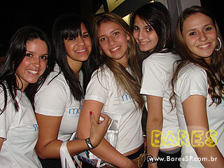 'Dream Fashion Tour' com Marcelo D2, NX Zero e Capital Inicial na Via Funchal 'Dream Fashion Tour' com Marcelo D2, NX Zero e Capital Inicial na Via Funchal