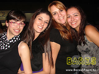 'Dream Fashion Tour' com Marcelo D2, NX Zero e Capital Inicial na Via Funchal 'Dream Fashion Tour' com Marcelo D2, NX Zero e Capital Inicial na Via Funchal