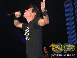 'Dream Fashion Tour' com Marcelo D2, NX Zero e Capital Inicial na Via Funchal 'Dream Fashion Tour' com Marcelo D2, NX Zero e Capital Inicial na Via Funchal