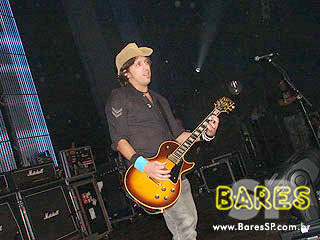 'Dream Fashion Tour' com Marcelo D2, NX Zero e Capital Inicial na Via Funchal 'Dream Fashion Tour' com Marcelo D2, NX Zero e Capital Inicial na Via Funchal