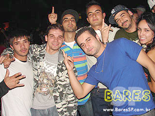 'Dream Fashion Tour' com Marcelo D2, NX Zero e Capital Inicial na Via Funchal 'Dream Fashion Tour' com Marcelo D2, NX Zero e Capital Inicial na Via Funchal