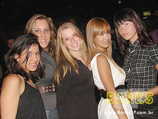 'Dream Fashion Tour' com Marcelo D2, NX Zero e Capital Inicial na Via Funchal 'Dream Fashion Tour' com Marcelo D2, NX Zero e Capital Inicial na Via Funchal