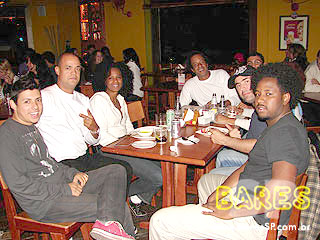 Tony Gordon se apresenta no Cigana Bar Tony Gordon se apresenta no Cigana Bar