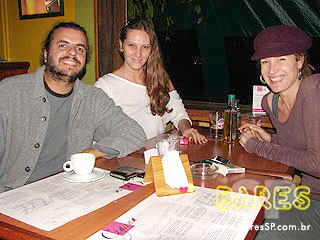 Tony Gordon se apresenta no Cigana Bar Tony Gordon se apresenta no Cigana Bar