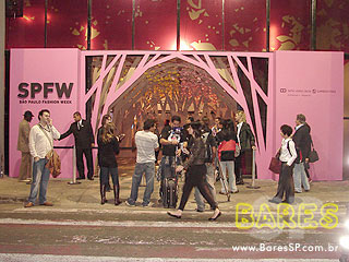 25a Edição da São Paulo Fashion Week no Parque do Ibirapuera 25a Edição da São Paulo Fashion Week no Parque do Ibirapuera