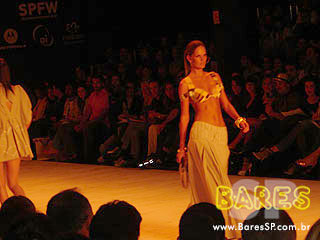 25a Edição da São Paulo Fashion Week no Parque do Ibirapuera 25a Edição da São Paulo Fashion Week no Parque do Ibirapuera