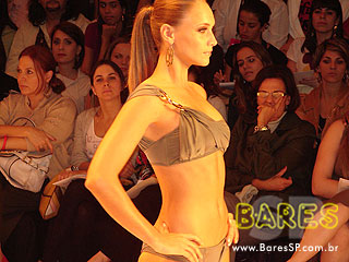 25a Edição da São Paulo Fashion Week no Parque do Ibirapuera 25a Edição da São Paulo Fashion Week no Parque do Ibirapuera