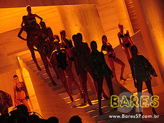 25a Edição da São Paulo Fashion Week no Parque do Ibirapuera 25a Edição da São Paulo Fashion Week no Parque do Ibirapuera