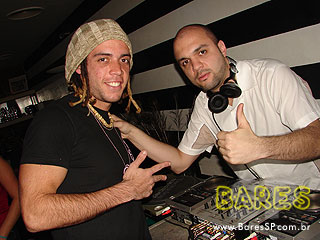 Festa Fechada no Di Café Lounge Festa Fechada no Di Café Lounge