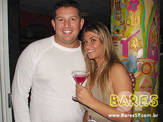 Festa Fechada no Di Café Lounge Festa Fechada no Di Café Lounge