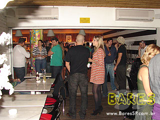 Festa Fechada no Di Café Lounge Festa Fechada no Di Café Lounge